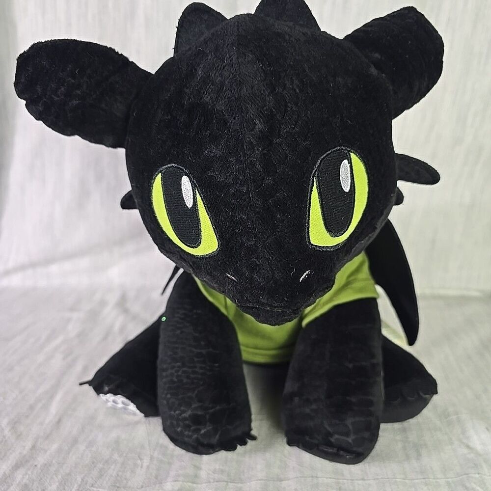 Build-A-Bear Dreamworks Dragons Toothless Black 13" Plush With Wings 2021